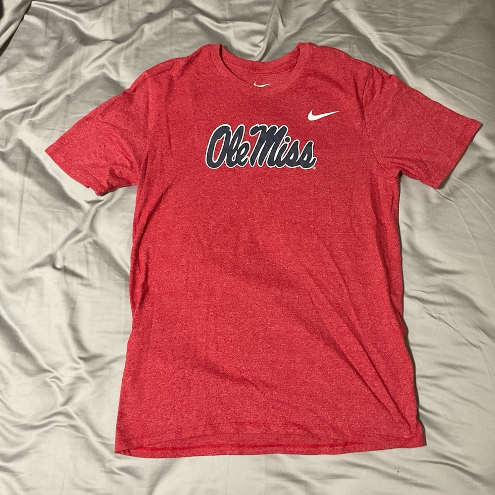 Ole Miss Nike T Shirt (M)- University of Mississippi-